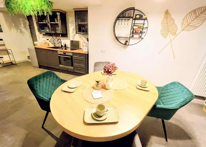 Insight - Workcation Oldtown Apartment